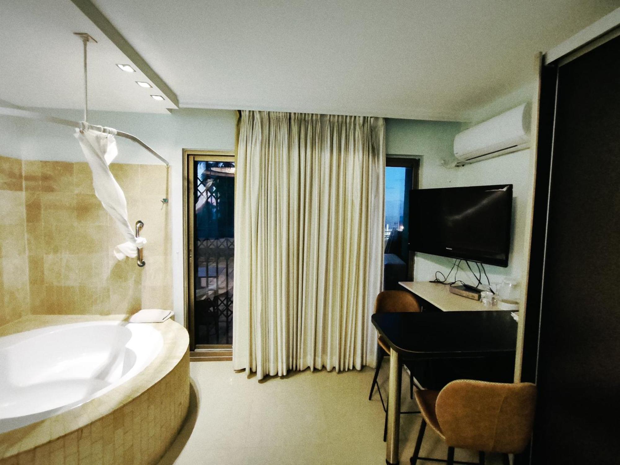 Marina Beach Hotel Tel Awiw Zewnętrze zdjęcie