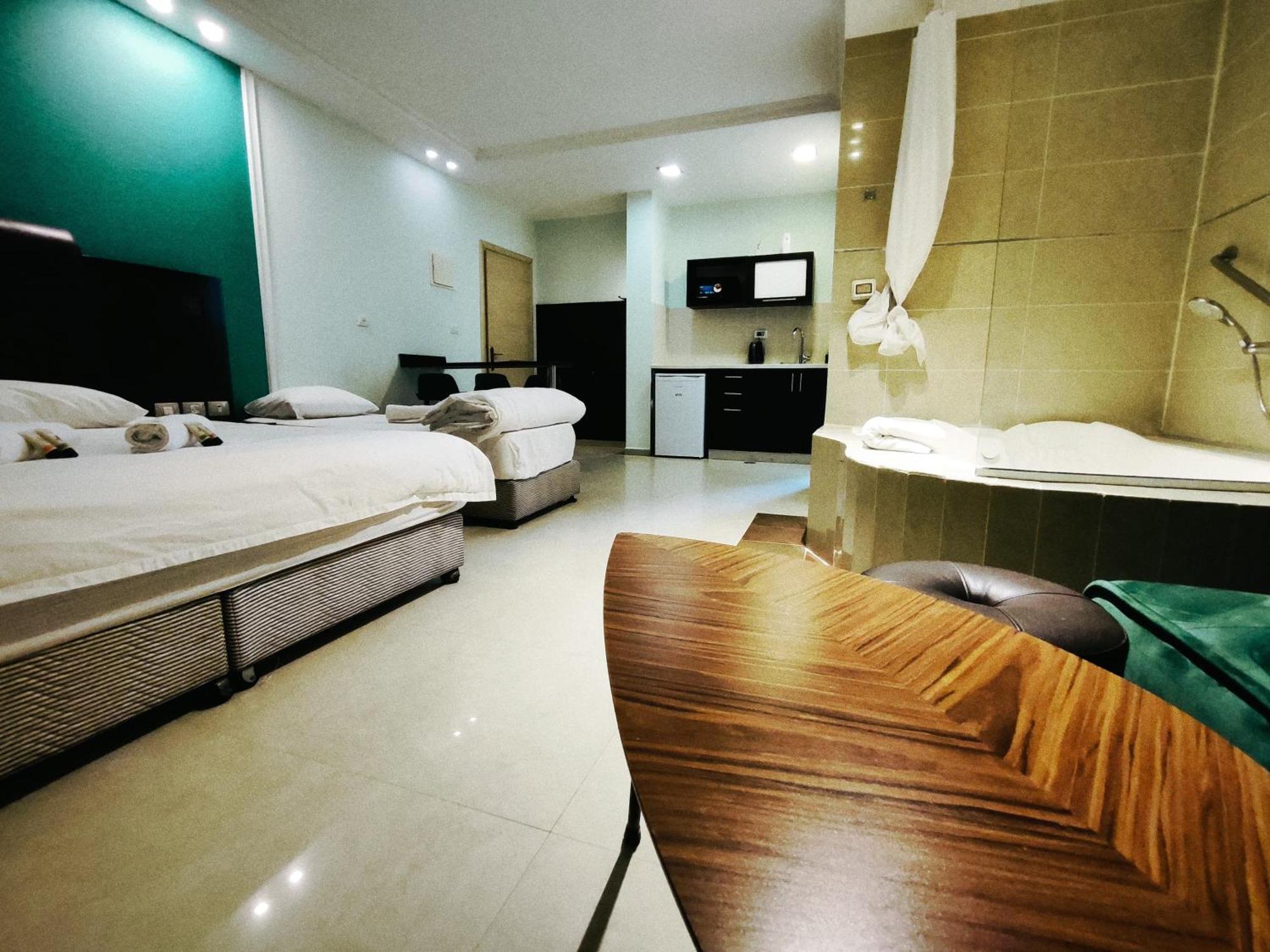 Marina Beach Hotel Tel Awiw Zewnętrze zdjęcie
