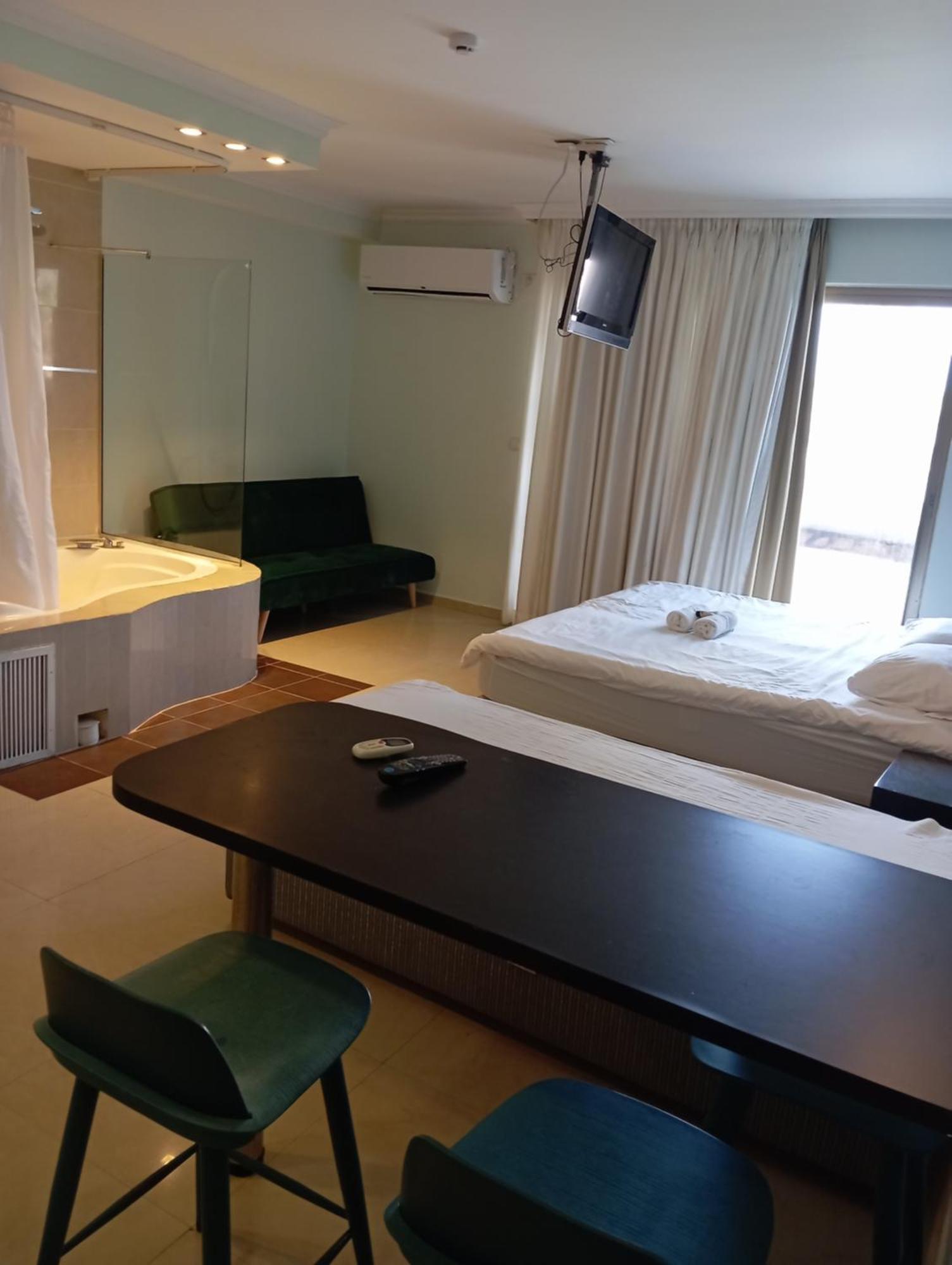 Marina Beach Hotel Tel Awiw Zewnętrze zdjęcie