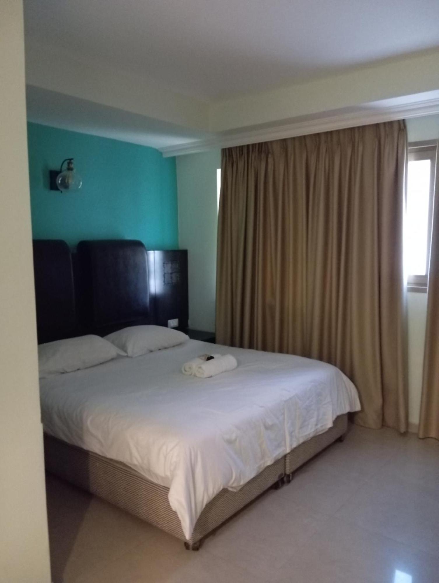 Marina Beach Hotel Tel Awiw Zewnętrze zdjęcie